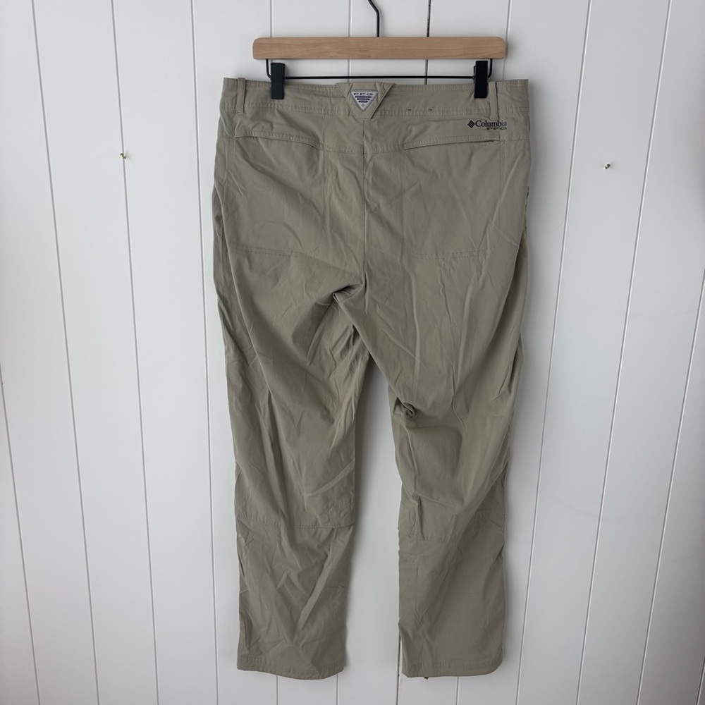 Womens Columbia Beige Pants Sz 12 PFG Omni-Shield - Picture 5 of 5